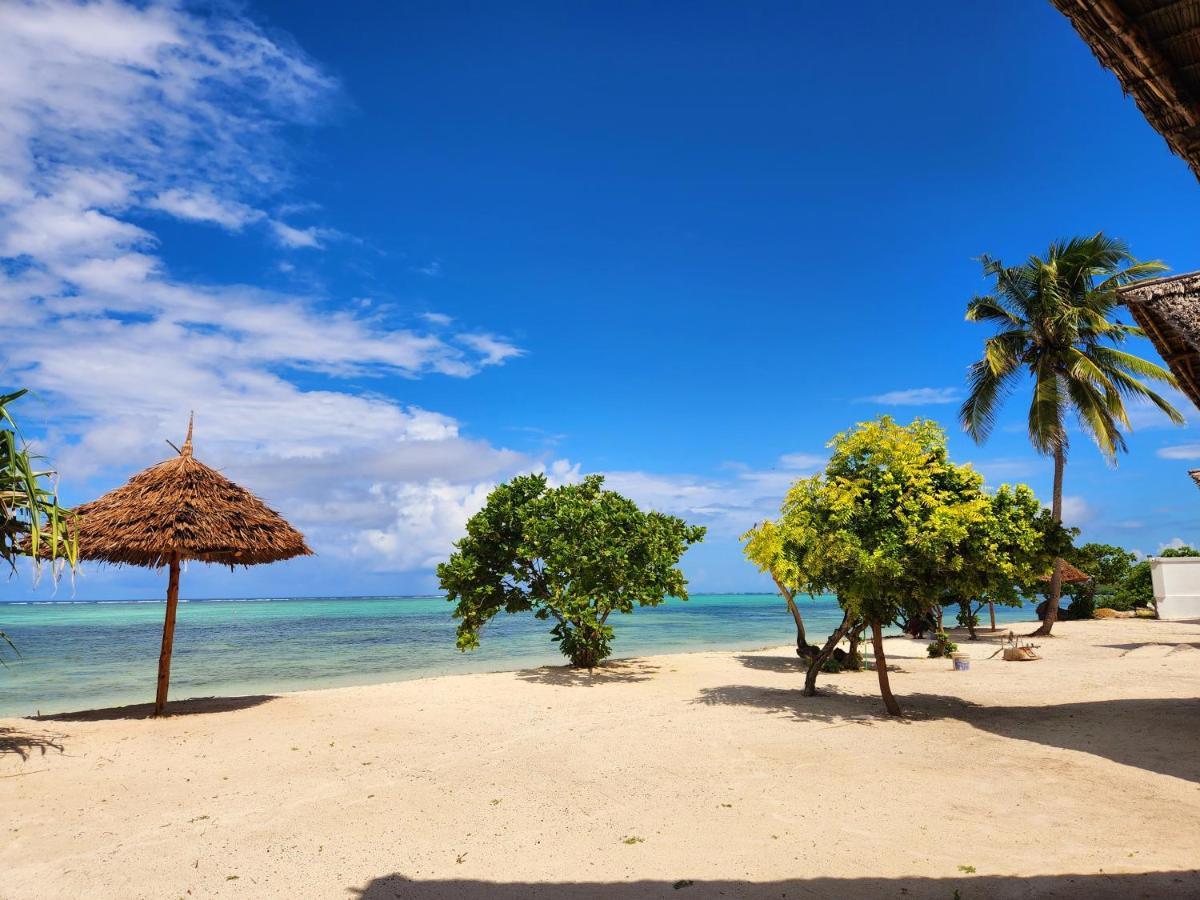 Almas Beach Boutique Hotel Makunduchi Kültér fotó