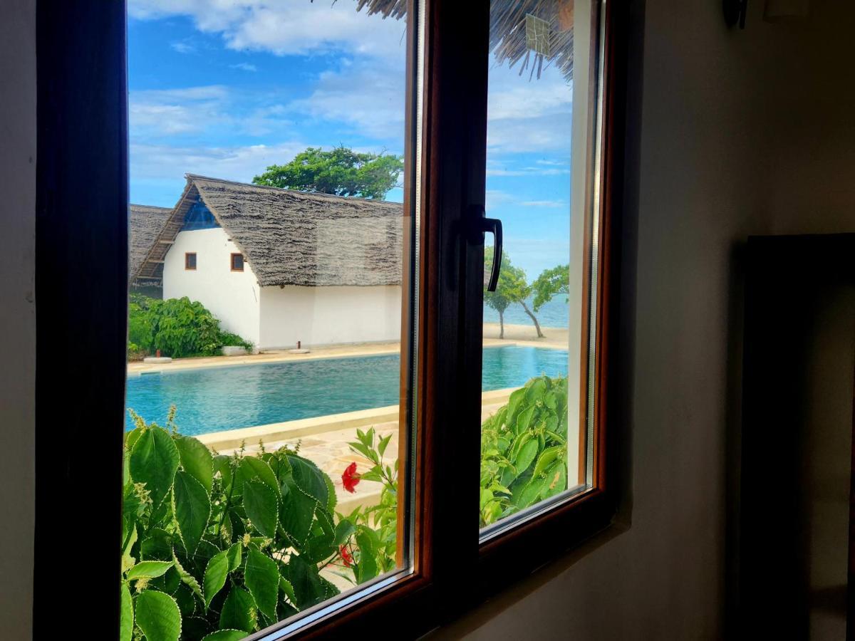 Almas Beach Boutique Hotel Makunduchi Kültér fotó