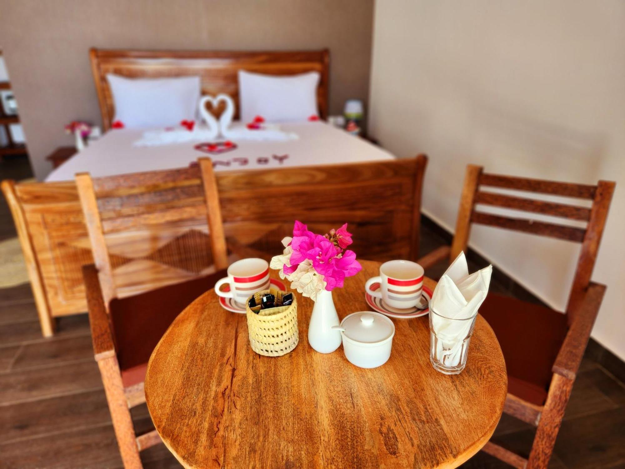 Almas Beach Boutique Hotel Makunduchi Kültér fotó