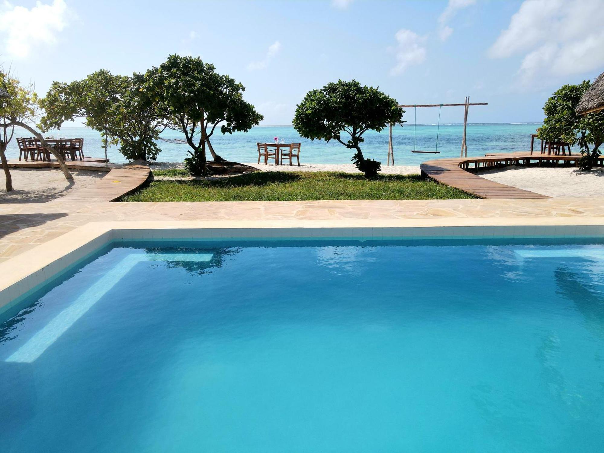 Almas Beach Boutique Hotel Makunduchi Kültér fotó