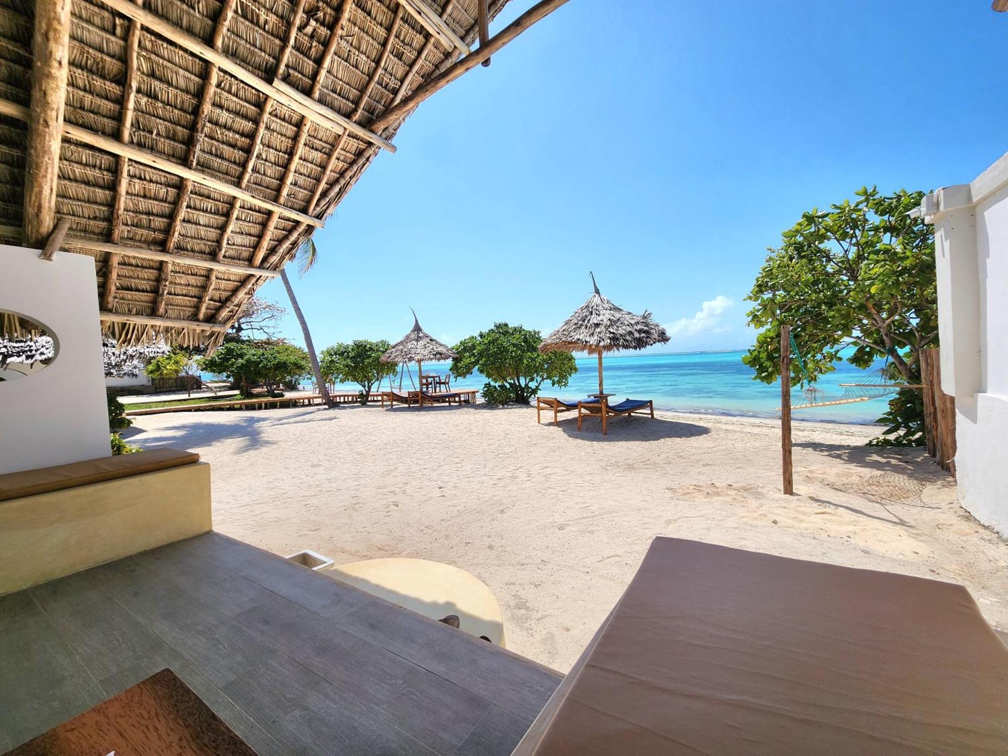 Almas Beach Boutique Hotel Makunduchi Kültér fotó