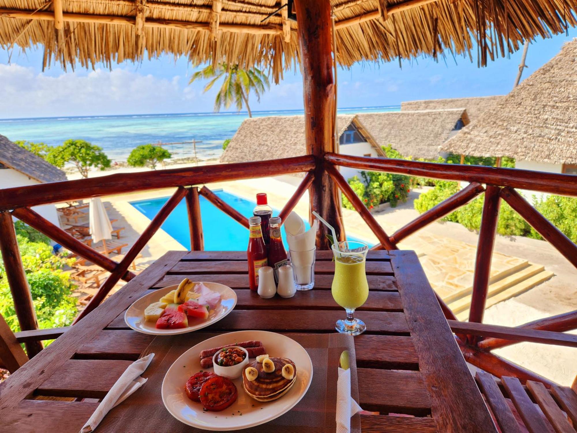 Almas Beach Boutique Hotel Makunduchi Kültér fotó
